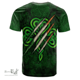 ScotsTee Shop Irish Tobin Coat of Arms Irish T Shirt Irish In Me Shamrock Scratch