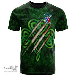 ScotsTee Shop Irish Studdert Coat of Arms Irish T Shirt Irish In Me Shamrock Scratch