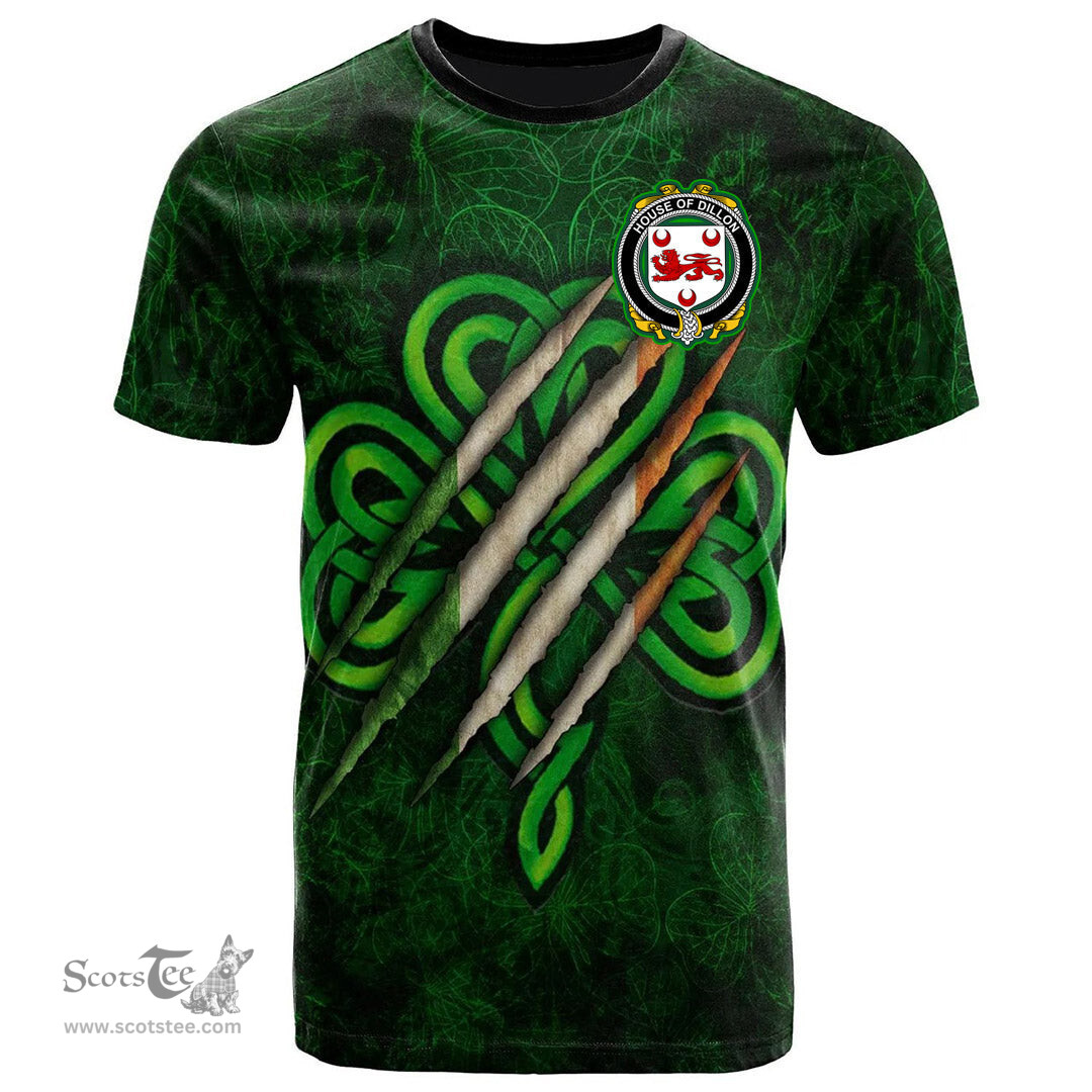 ScotsTee Shop Irish House of DILLON Coat of Arms Irish T Shirt Irish In Me Shamrock Scratch