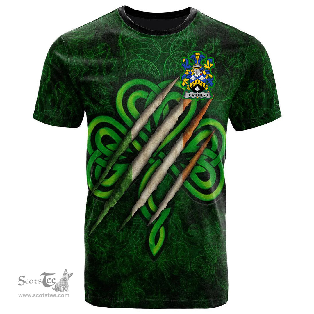 ScotsTee Shop Irish Townshend or Townsend Coat of Arms Irish T Shirt Irish In Me Shamrock Scratch