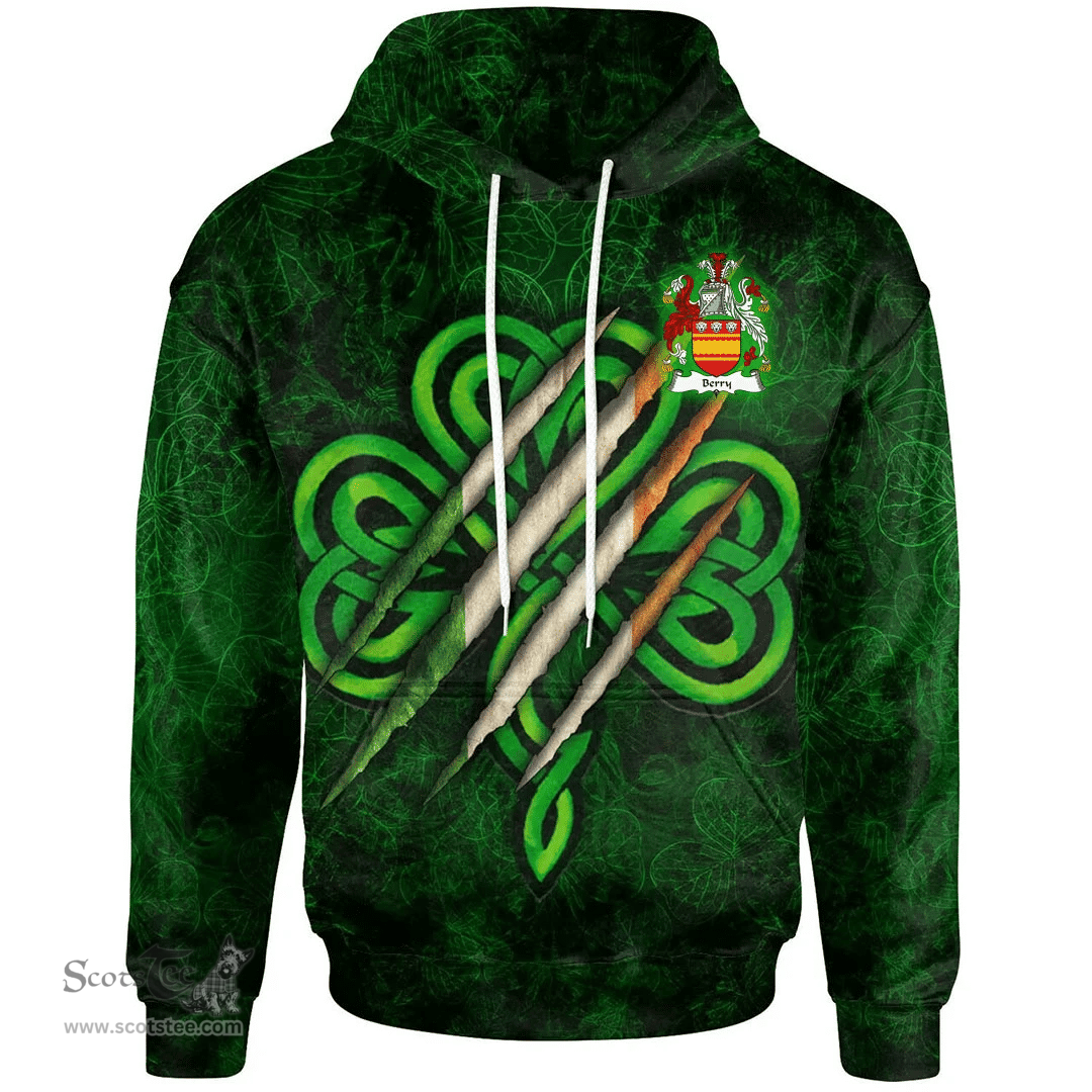 ScotsTee Shop Irish Berry Coat of Arms Irish Hoodie Irish In Me Shamrock Scratch