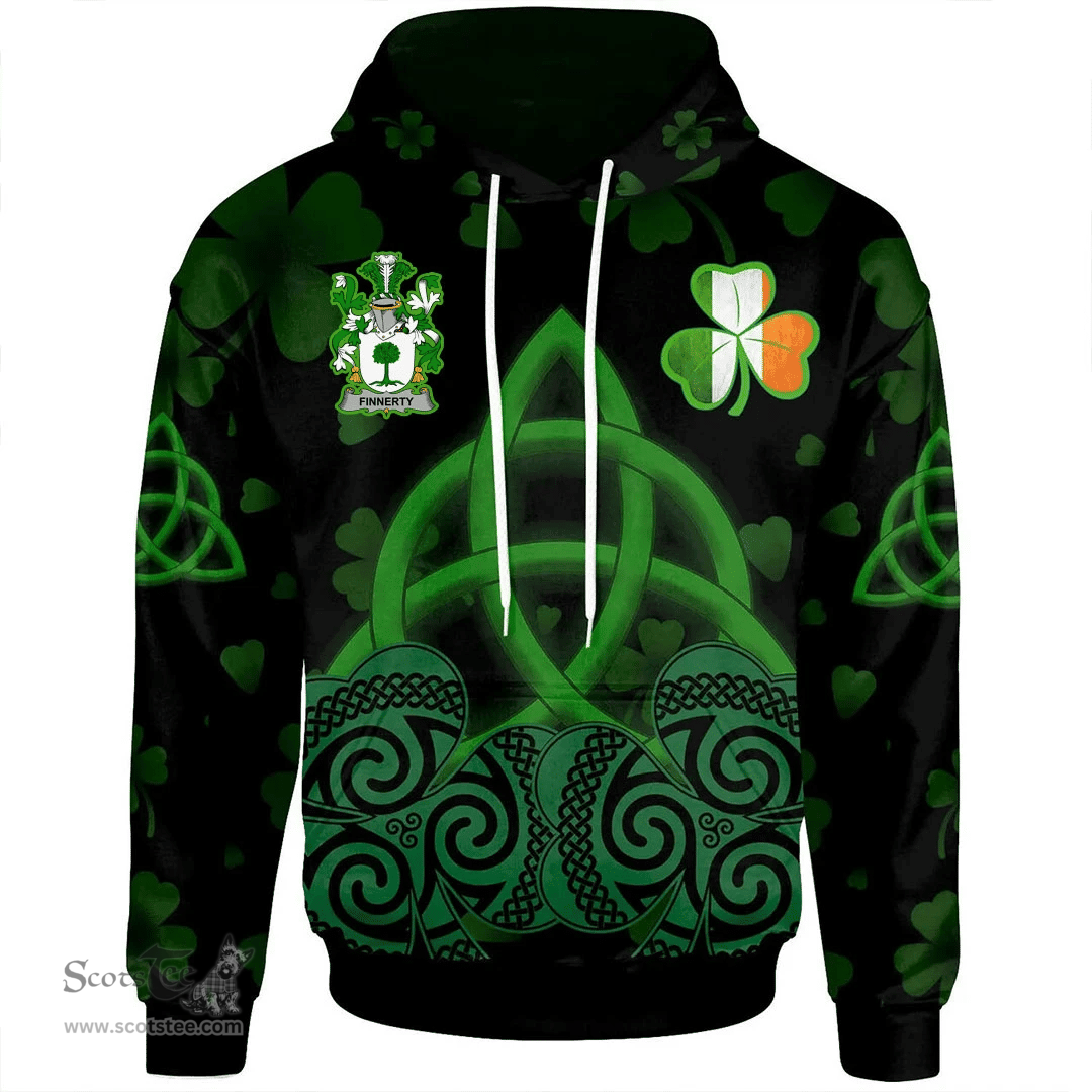ScotsTee Shop Irish Finnerty or O'Finaghty Coat of Arms Irish Hoodie Celtic Knot And Shamrock Black Pattern