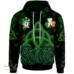 ScotsTee Shop Irish Finnerty or O'Finaghty Coat of Arms Irish Hoodie Celtic Knot And Shamrock Black Pattern