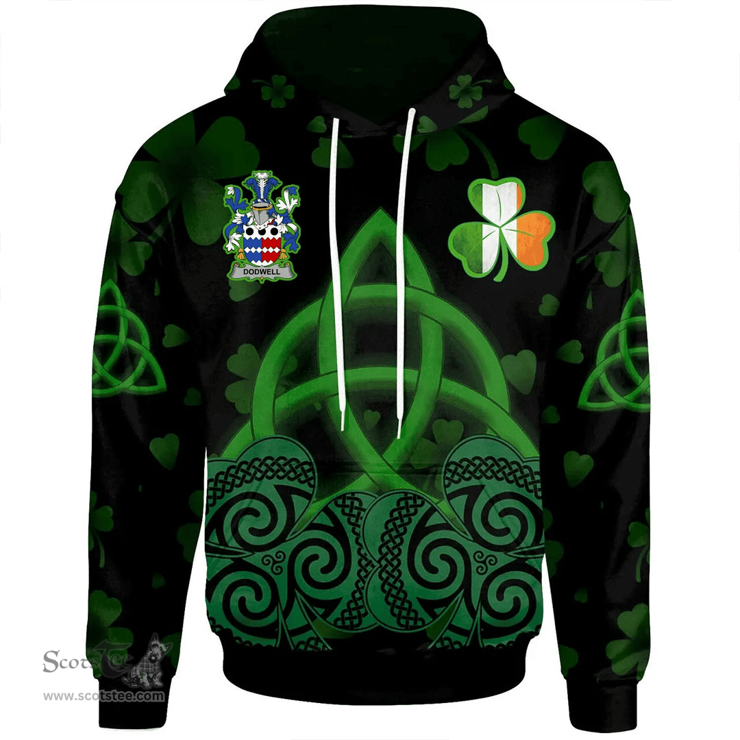 ScotsTee Shop Irish Dodwell Coat of Arms Irish Hoodie Celtic Knot And Shamrock Black Pattern