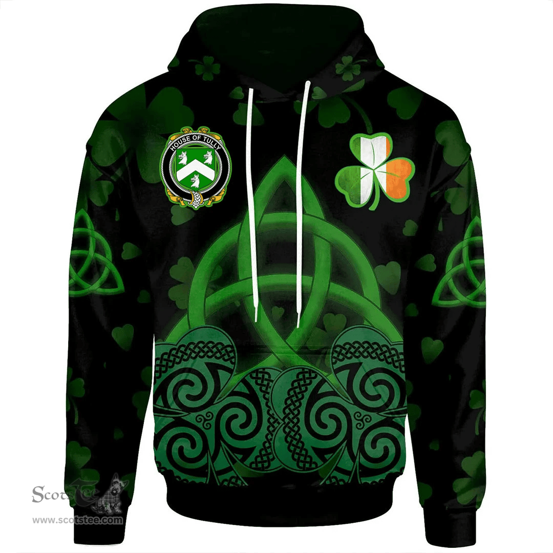 ScotsTee Shop Irish House of TULLY (MACATILLA)) Coat of Arms Irish Hoodie Celtic Knot And Shamrock Black Pattern