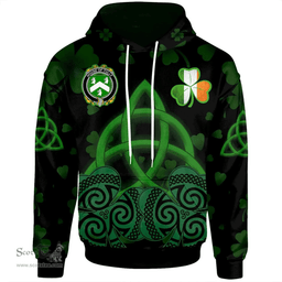 ScotsTee Shop Irish House of TULLY (MACATILLA)) Coat of Arms Irish Hoodie Celtic Knot And Shamrock Black Pattern