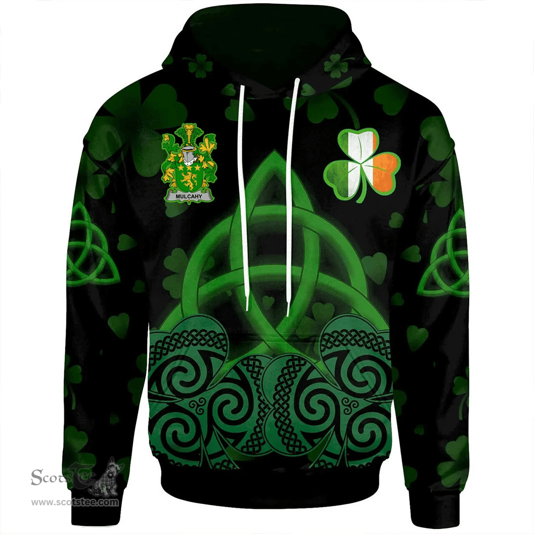 ScotsTee Shop Irish Mulcahy or O'Mulcahy Coat of Arms Irish Hoodie Celtic Knot And Shamrock Black Pattern