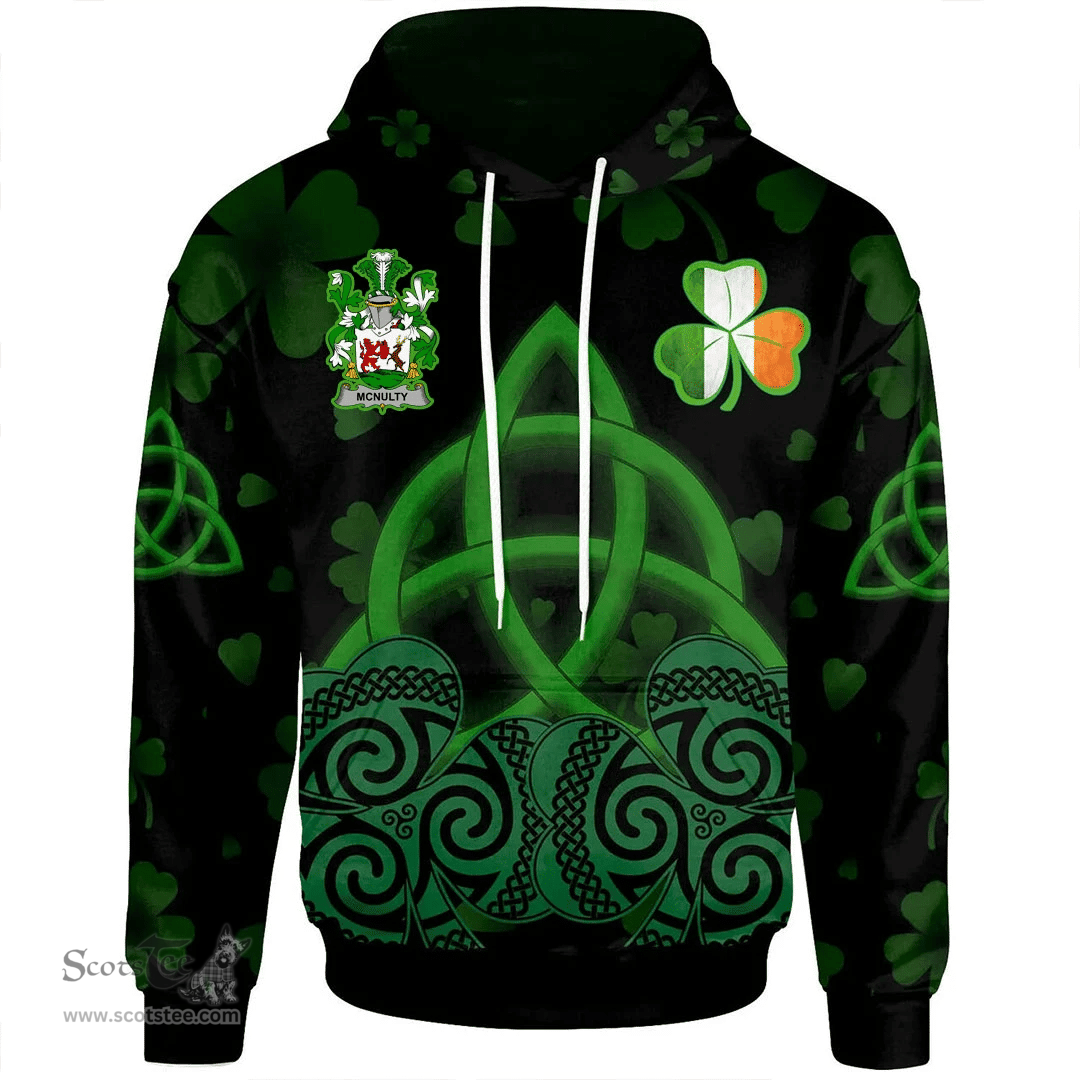 ScotsTee Shop Irish McNulty Coat of Arms Irish Hoodie Celtic Knot And Shamrock Black Pattern
