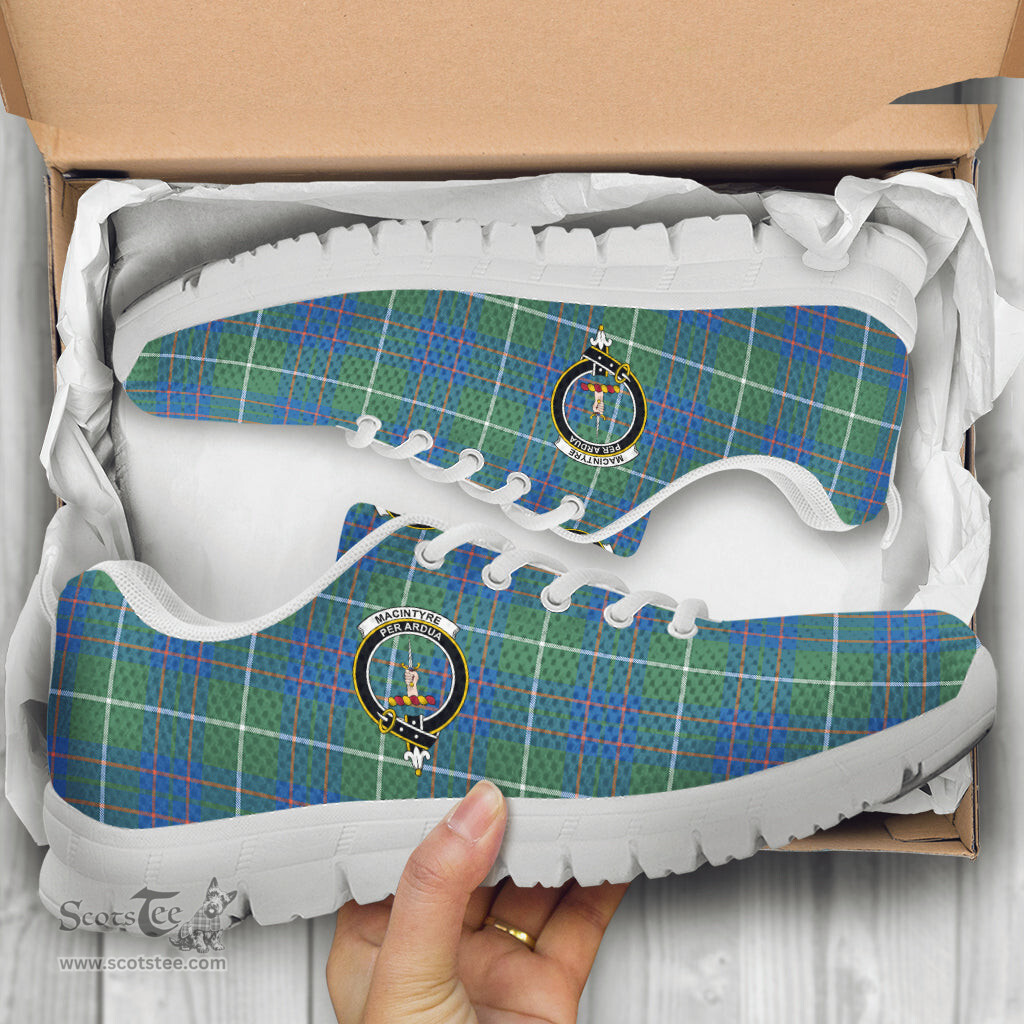 ScotsTee Shop Scottish MacIntyre Hunting Ancient Clan Crest Tartan Sneakers Tartan Casual Shoes
