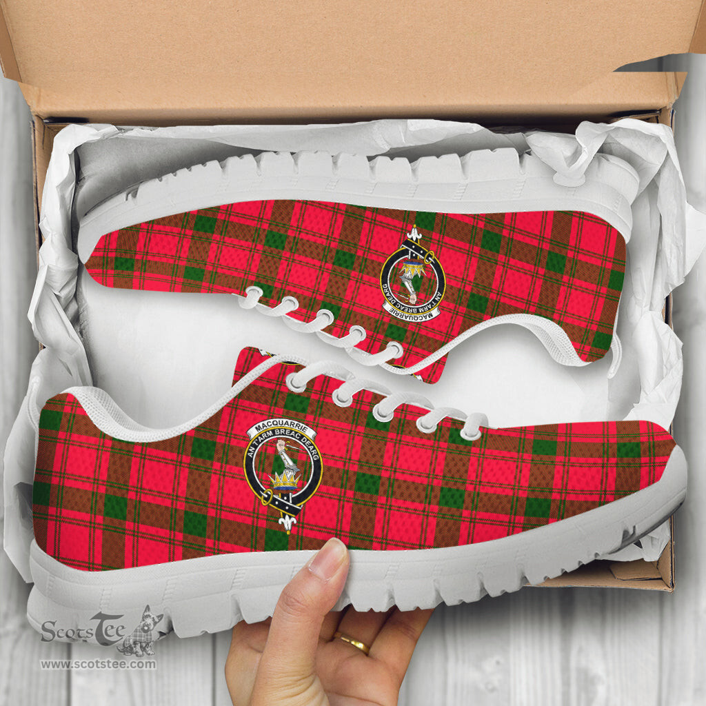 ScotsTee Shop Scottish MacQuarrie Modern Clan Crest Tartan Sneakers Tartan Casual Shoes