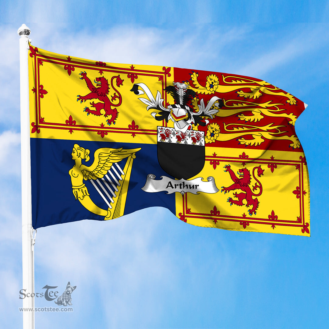ScotsTee Shop Scottish Arthur Clan Family Crest Royal Standard of the United Kingdom for use in Scotland Flag