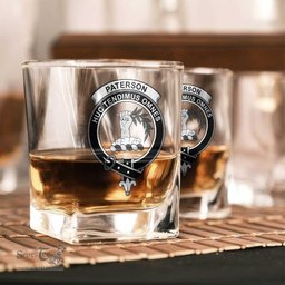 ScotsTee Shop Scottish Paterson Clan Crest Decanter Set Scottish Glass Decanter and Glasses in Thistle Wooden Box