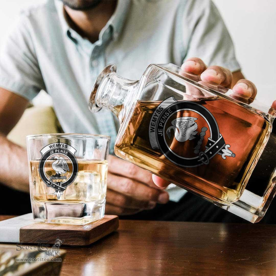 ScotsTee Shop Scottish Wemyss Modern Clan Crest Decanter Set Scottish Glass Decanter and Glasses in Thistle Wooden Box