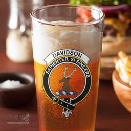 ScotsTee Shop Scottish Davidson Tulloch Dress Clan Crest Scottish Beer Glass