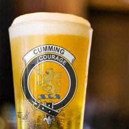 ScotsTee Shop Scottish Cumming Hunting Modern Clan Crest Scottish Beer Glass