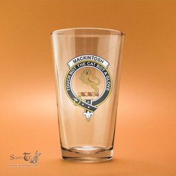 ScotsTee Shop Scottish MacKintosh Hunting Ancient Clan Crest Scottish Beer Glass