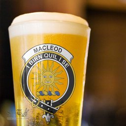 ScotsTee Shop Scottish MacLeod of Raasay Clan Crest Scottish Beer Glass