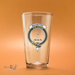 ScotsTee Shop Scottish MacIntyre Hunting Weathered Clan Crest Scottish Beer Glass