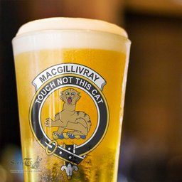 ScotsTee Shop Scottish MacGillivray Hunting Ancient Clan Crest Scottish Beer Glass