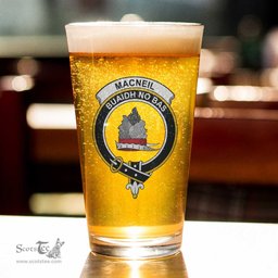 ScotsTee Shop Scottish MacNeil of Colonsay Modern Clan Crest Scottish Beer Glass