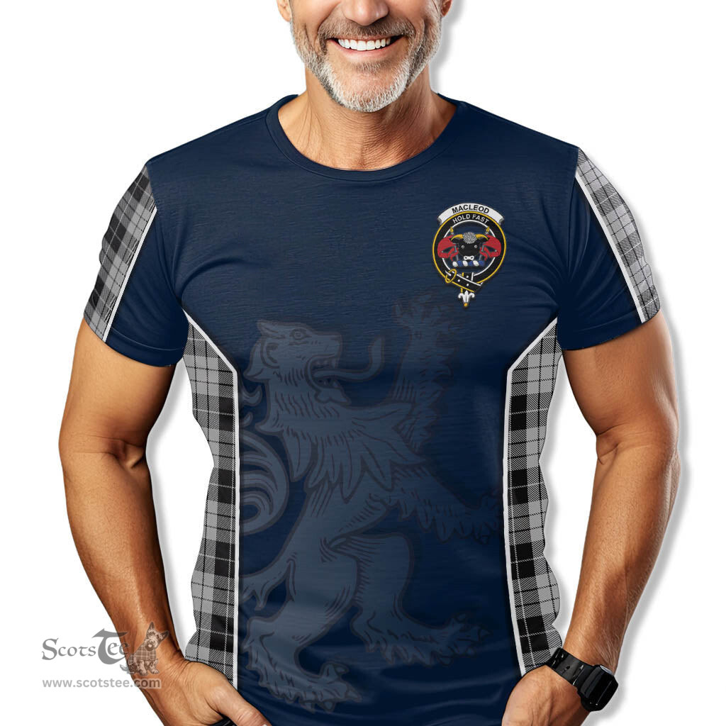 ScotsTee Shop Scottish MacLeod Black and White Clan Crest Scottish Lion Rampant Sport Style Tartan T Shirt