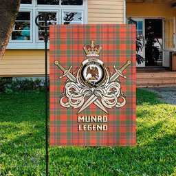 ScotsTee Shop Scottish Munro Ancient Clan Crest Tartan Flag The Golden Sword of Courageous Legacy Flag