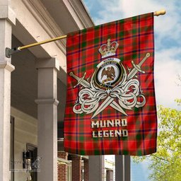 ScotsTee Shop Scottish Munro Modern Clan Crest Tartan Flag The Golden Sword of Courageous Legacy Flag