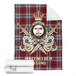 ScotsTee Shop Scottish MacCulloch Dress Clan Crest Tartan Blanket The Golden Sword of Courageous Legacy Blanket