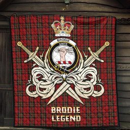 ScotsTee Shop Scottish Brodie Clan Crest Tartan Quilt The Golden Sword of Courageous Legacy Quilt