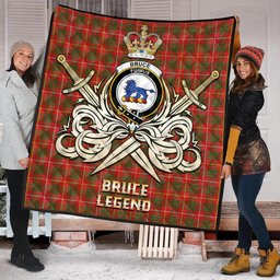 ScotsTee Shop Scottish Bruce Modern Clan Crest Tartan Quilt The Golden Sword of Courageous Legacy Quilt