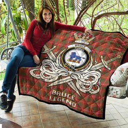 ScotsTee Shop Scottish Bruce Modern Clan Crest Tartan Quilt The Golden Sword of Courageous Legacy Quilt