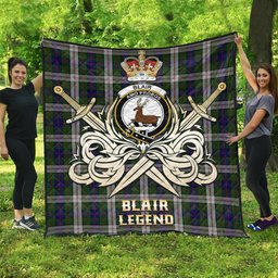 ScotsTee Shop Scottish Blair Dress Clan Crest Tartan Quilt The Golden Sword of Courageous Legacy Quilt
