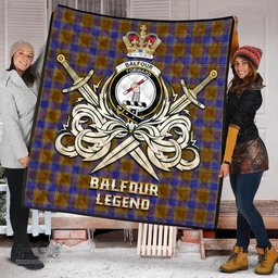 ScotsTee Shop Scottish Balfour Modern Clan Crest Tartan Quilt The Golden Sword of Courageous Legacy Quilt
