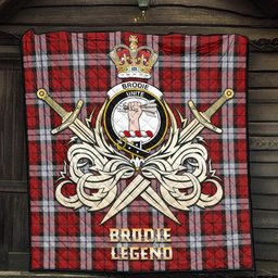 ScotsTee Shop Scottish Brodie Dress Clan Crest Tartan Quilt The Golden Sword of Courageous Legacy Quilt