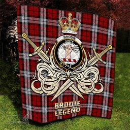 ScotsTee Shop Scottish Brodie Dress Clan Crest Tartan Quilt The Golden Sword of Courageous Legacy Quilt