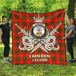ScotsTee Shop Scottish Cameron Modern Clan Crest Tartan Quilt The Golden Sword of Courageous Legacy Quilt