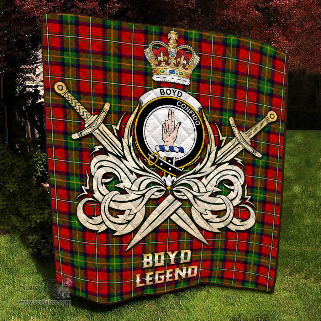 ScotsTee Shop Scottish Boyd Modern Clan Crest Tartan Quilt The Golden Sword of Courageous Legacy Quilt