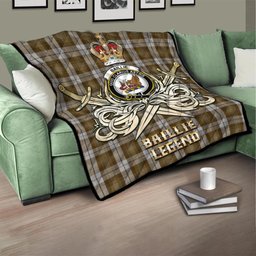 ScotsTee Shop Scottish Baillie Dress Clan Crest Tartan Quilt The Golden Sword of Courageous Legacy Quilt