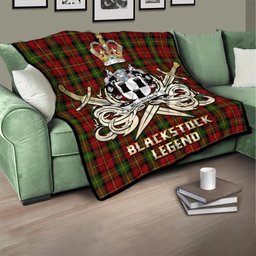 ScotsTee Shop Scottish Blackstock Red Dress Clan Crest Tartan Quilt The Golden Sword of Courageous Legacy Quilt