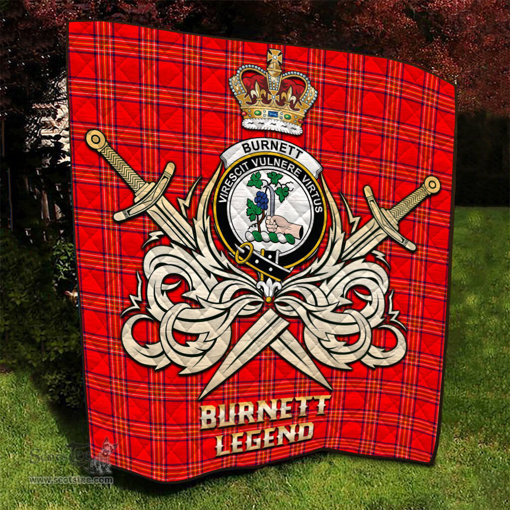 ScotsTee Shop Scottish Burnett Modern Clan Crest Tartan Quilt The Golden Sword of Courageous Legacy Quilt