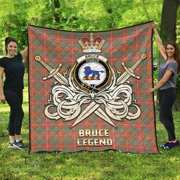 ScotsTee Shop Scottish Bruce Ancient Clan Crest Tartan Quilt The Golden Sword of Courageous Legacy Quilt