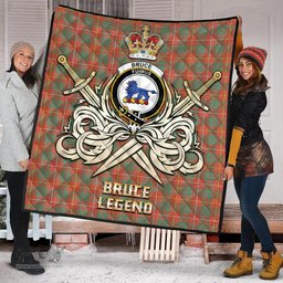 ScotsTee Shop Scottish Bruce Ancient Clan Crest Tartan Quilt The Golden Sword of Courageous Legacy Quilt