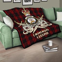 ScotsTee Shop Scottish Cameron Black and Red Clan Crest Tartan Quilt The Golden Sword of Courageous Legacy Quilt