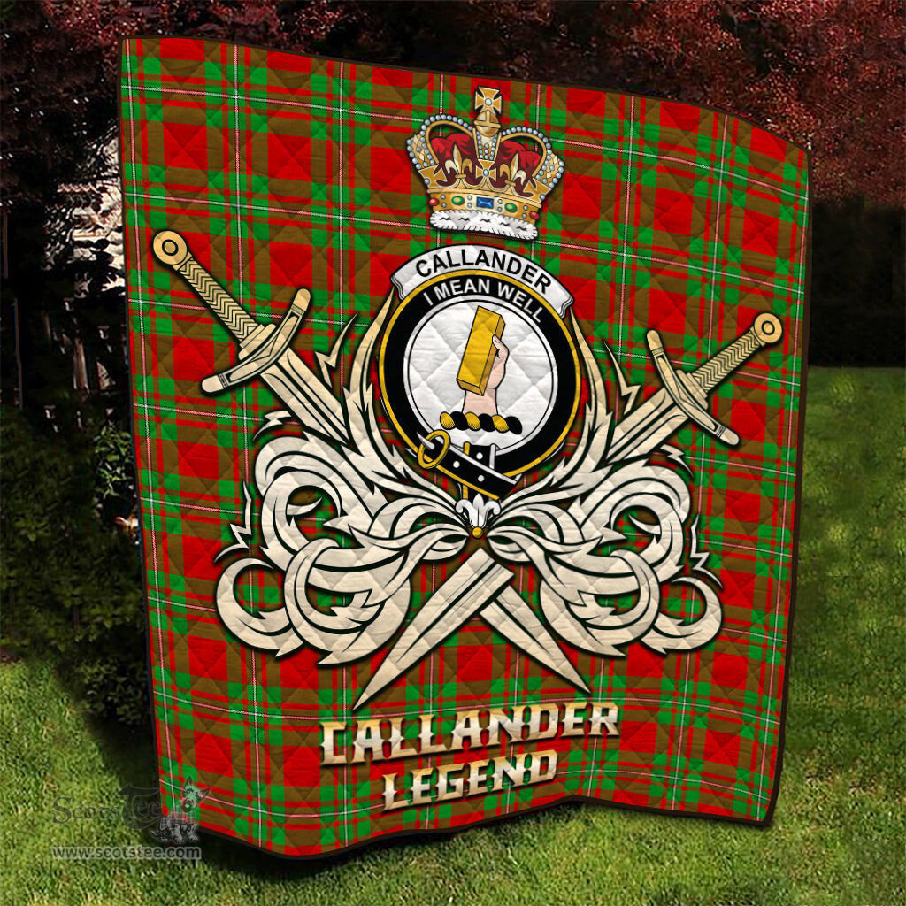 ScotsTee Shop Scottish Callander Modern Clan Crest Tartan Quilt The Golden Sword of Courageous Legacy Quilt