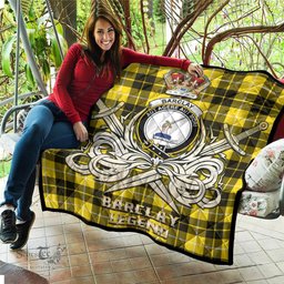 ScotsTee Shop Scottish Barclay Dress Modern Clan Crest Tartan Quilt The Golden Sword of Courageous Legacy Quilt