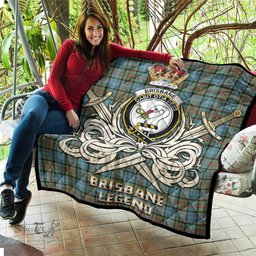 ScotsTee Shop Scottish Brisbane modern Clan Crest Tartan Quilt The Golden Sword of Courageous Legacy Quilt