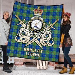 ScotsTee Shop Scottish Barclay Hunting Ancient Clan Crest Tartan Quilt The Golden Sword of Courageous Legacy Quilt