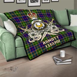 ScotsTee Shop Scottish Arnott Clan Crest Tartan Quilt The Golden Sword of Courageous Legacy Quilt