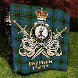 ScotsTee Shop Scottish Davidson Ancient Clan Crest Tartan Quilt The Golden Sword of Courageous Legacy Quilt