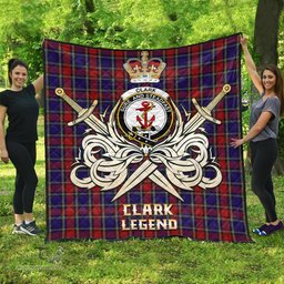 ScotsTee Shop Scottish Clark Red Clan Crest Tartan Quilt The Golden Sword of Courageous Legacy Quilt